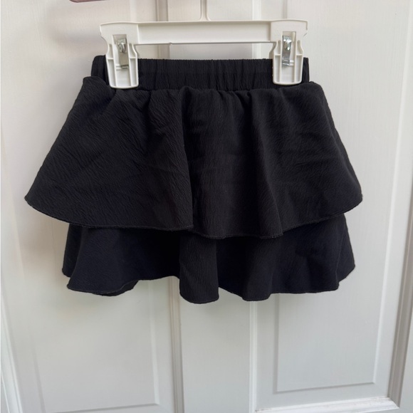 SHEIN 3T Girls Black Layered Flowy Skirt - Picture 3 of 4
